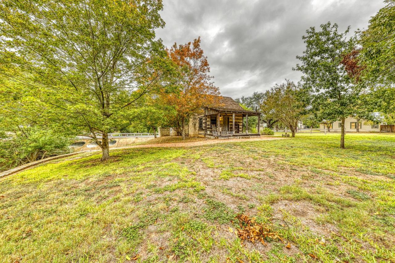 Villa Town Creek Log Cabin à Fredericksburg Extérieur photo