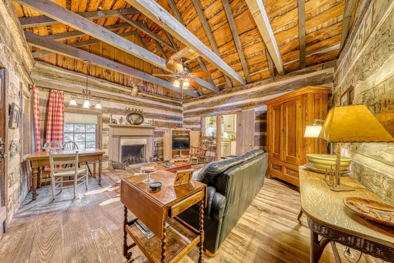 Villa Town Creek Log Cabin à Fredericksburg Extérieur photo